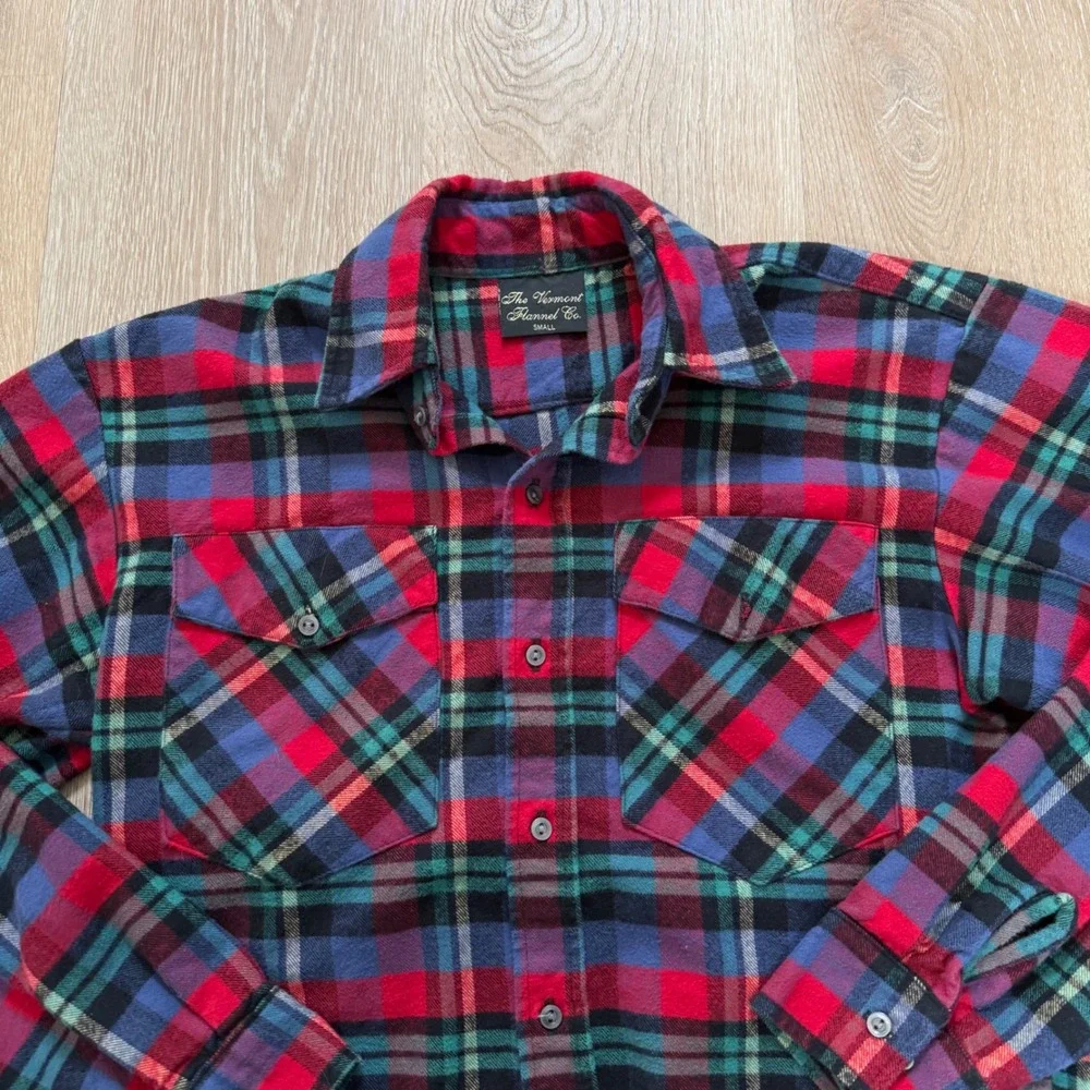 Vermont Flannel Co Plaid Button Down‎ Shirt Mens Small Red Blue Heavy Cotton USA